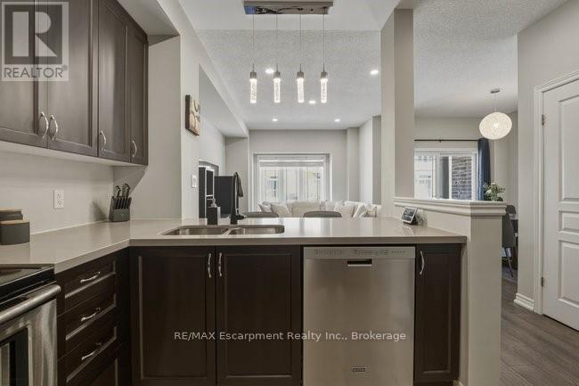 4128 Palermo Common, Burlington, Ontario  L7L 0G7 - Photo 11 - W13152250