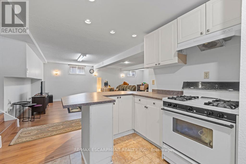 140 Solomon Crescent, Hamilton, Ontario  L8W 2G7 - Photo 39 - X13152086