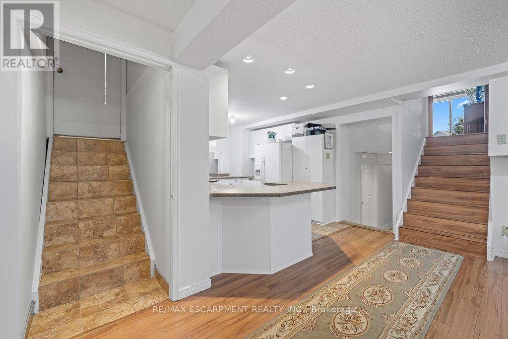 140 Solomon Crescent, Hamilton, Ontario  L8W 2G7 - Photo 43 - X13152086