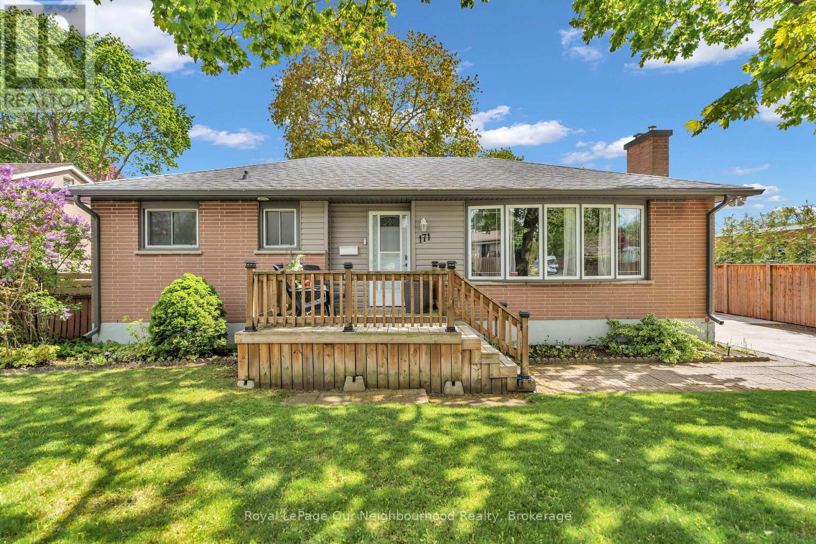 171 Tweedsmuir Avenue, London East (East O), Ontario  N5W 1K9 - Photo 1 - X13152194