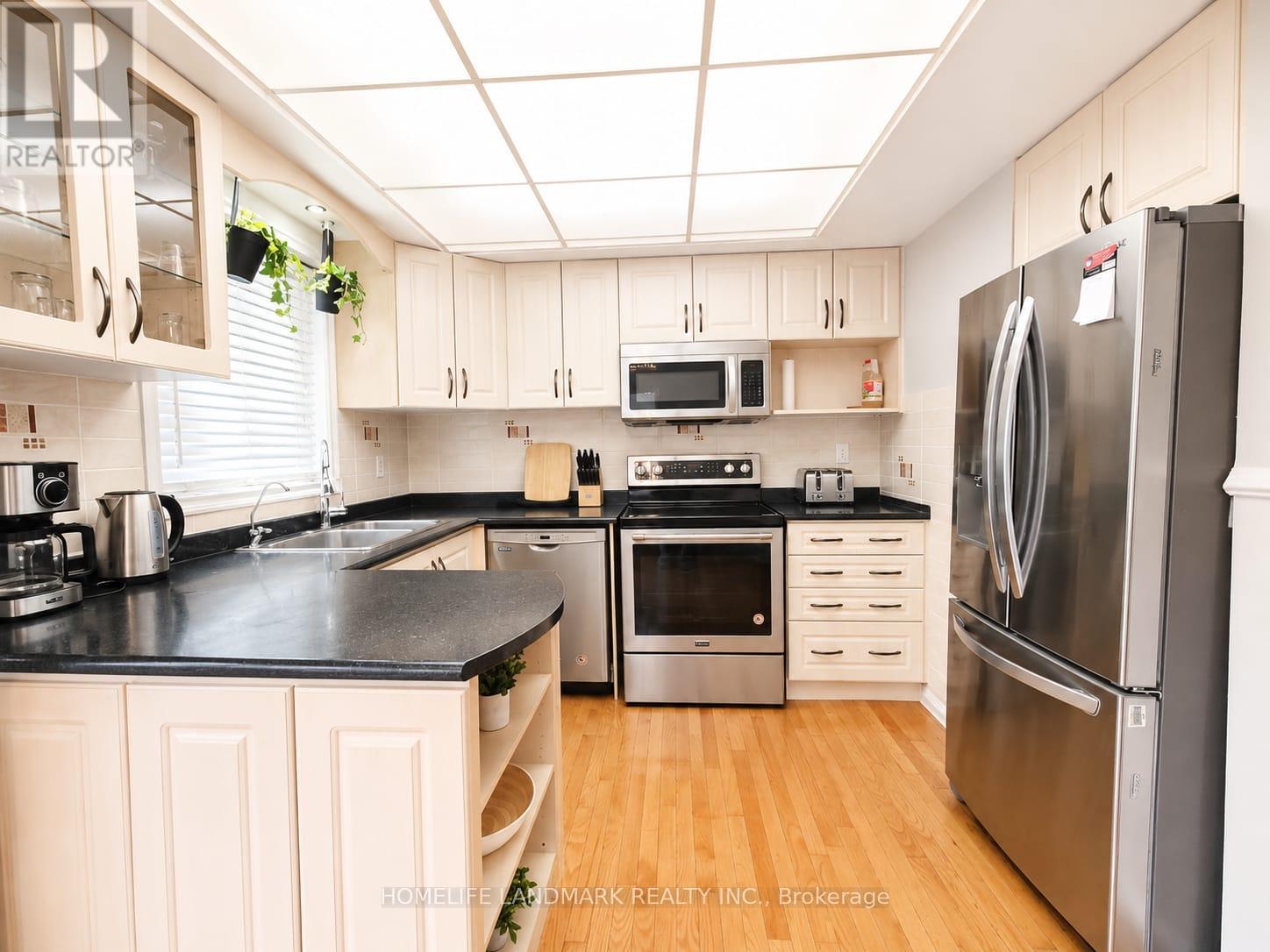 12 Millington Crescent, Ajax, Ontario  L1T 1R1 - Photo 9 - E13147330