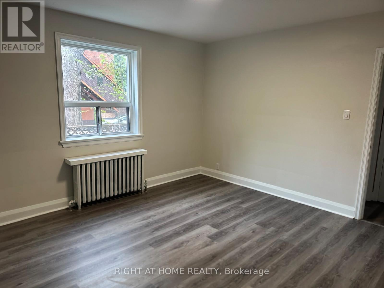 Unit 1 - 57 Superior Avenue, Toronto, Ontario  M8V 2M7 - Photo 4 - W12999270