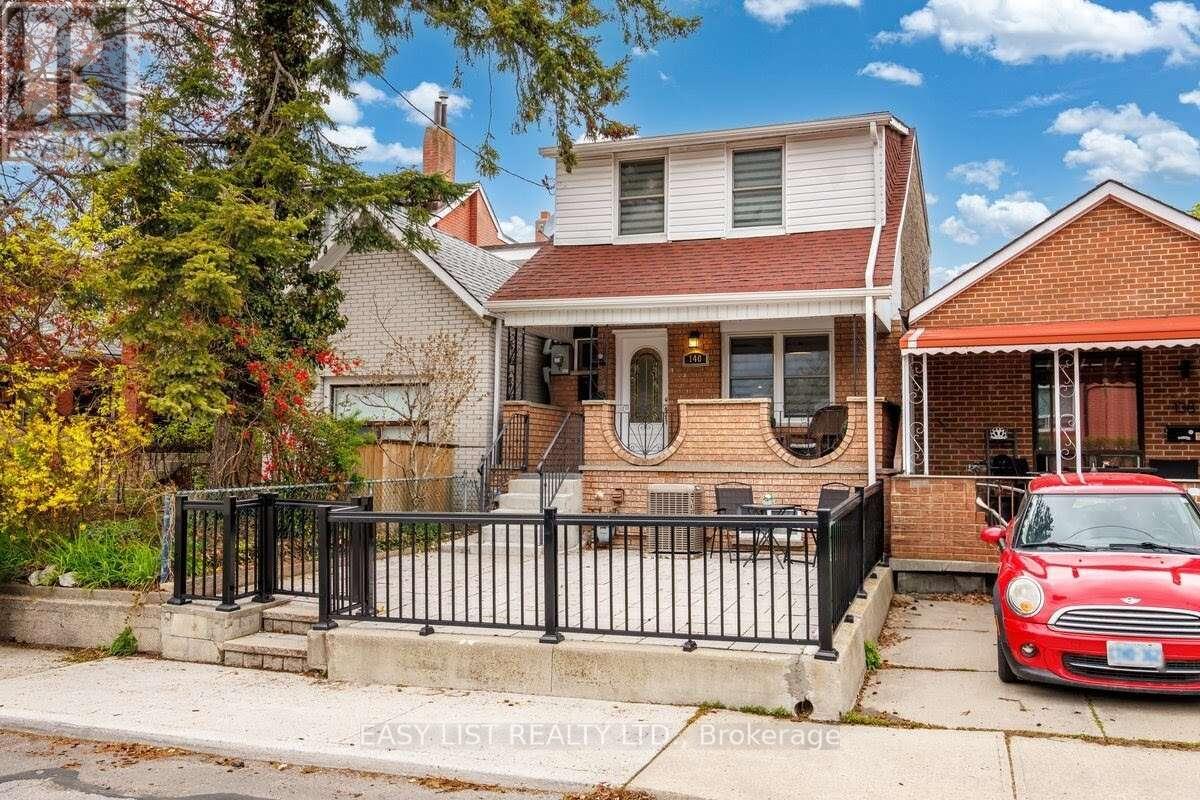 140 Ascot Avenue, Toronto, Ontario  M6E 1G4 - Photo 3 - W13145942