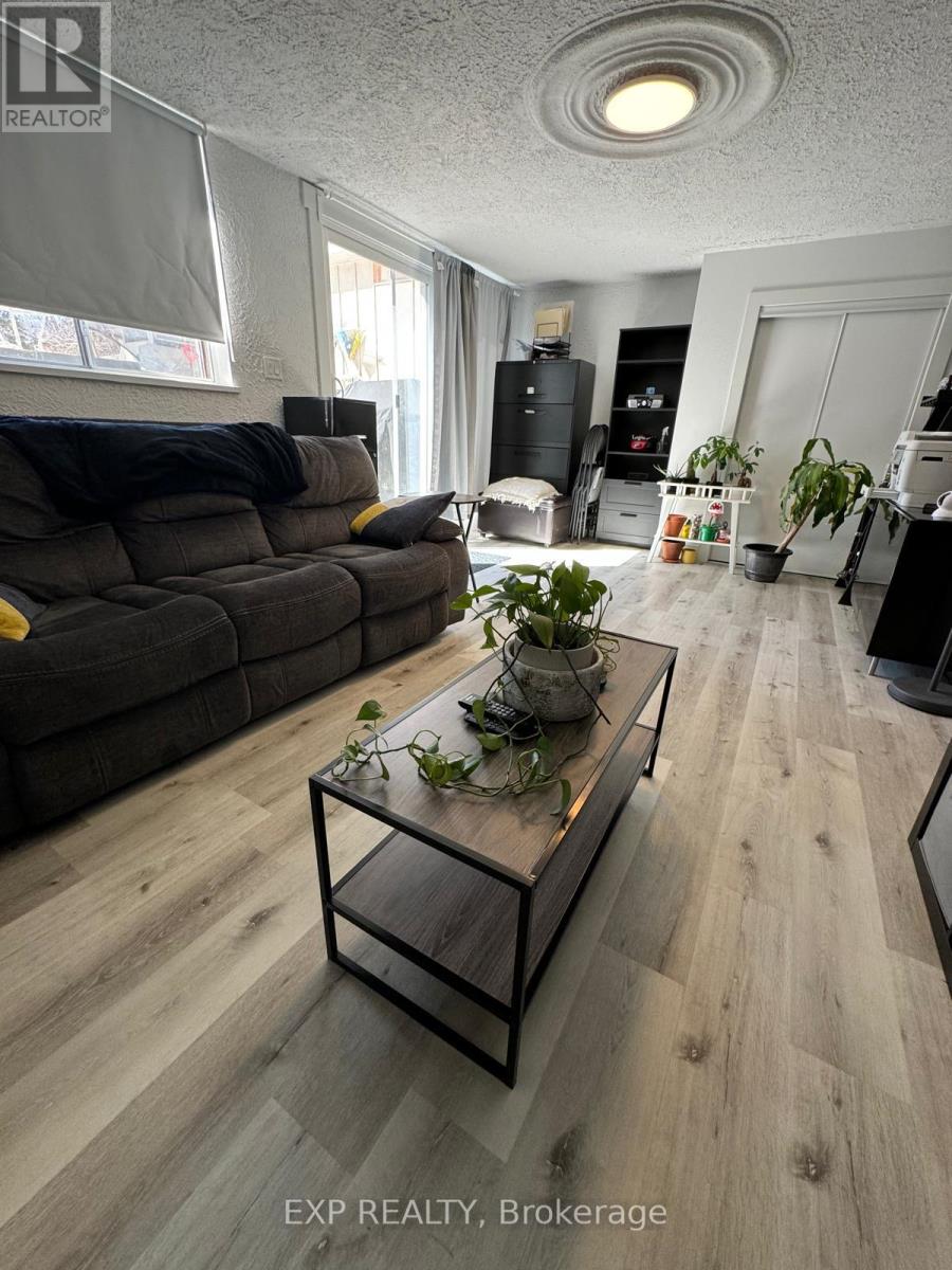 BSMT - 254 HILLSIDE DRIVE, Mississauga, Ontario