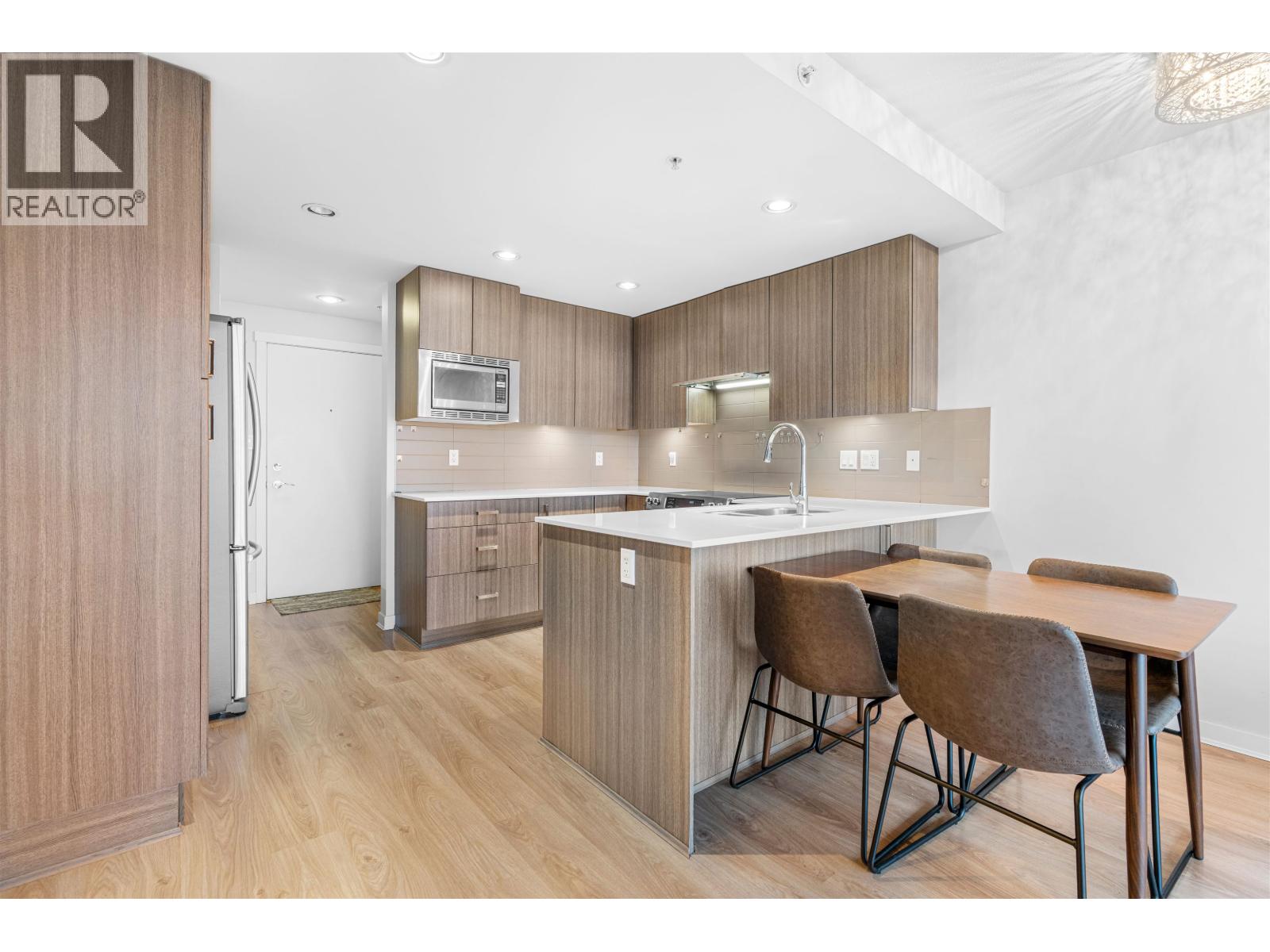 1602 125 Columbia Street, New Westminster, British Columbia  V3L 0G8 - Photo 3 - R3125871