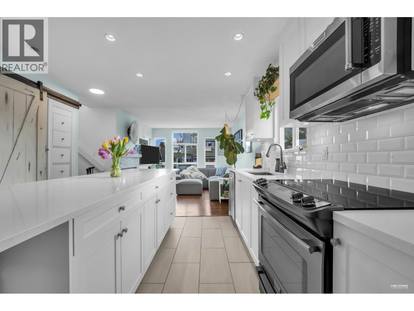 305 2110 Cornwall Avenue, Vancouver, British Columbia  V6K 1B4 - Photo 10 - R3125909