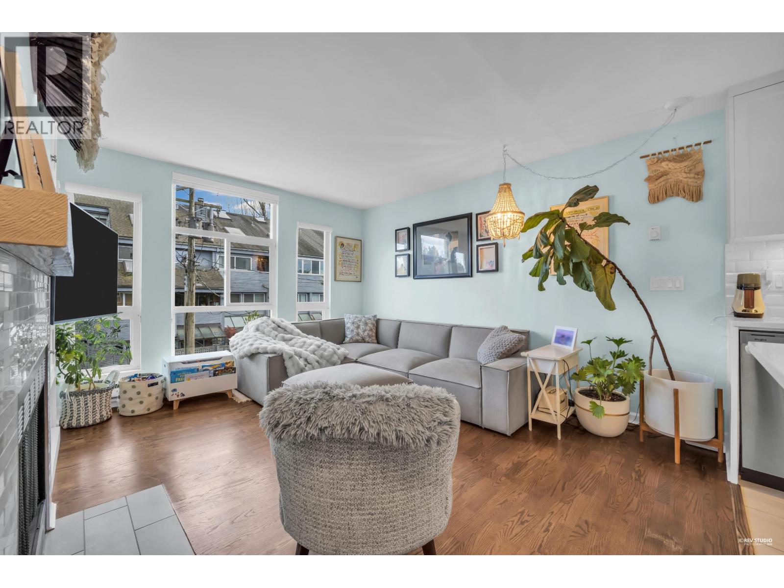 305 2110 Cornwall Avenue, Vancouver, British Columbia  V6K 1B4 - Photo 5 - R3125909