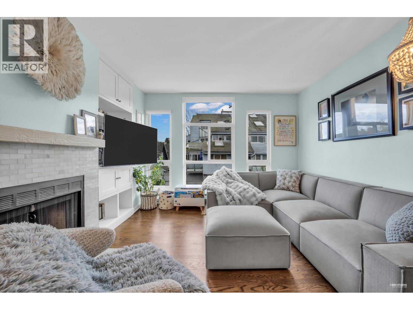 305 2110 Cornwall Avenue, Vancouver, British Columbia  V6K 1B4 - Photo 6 - R3125909