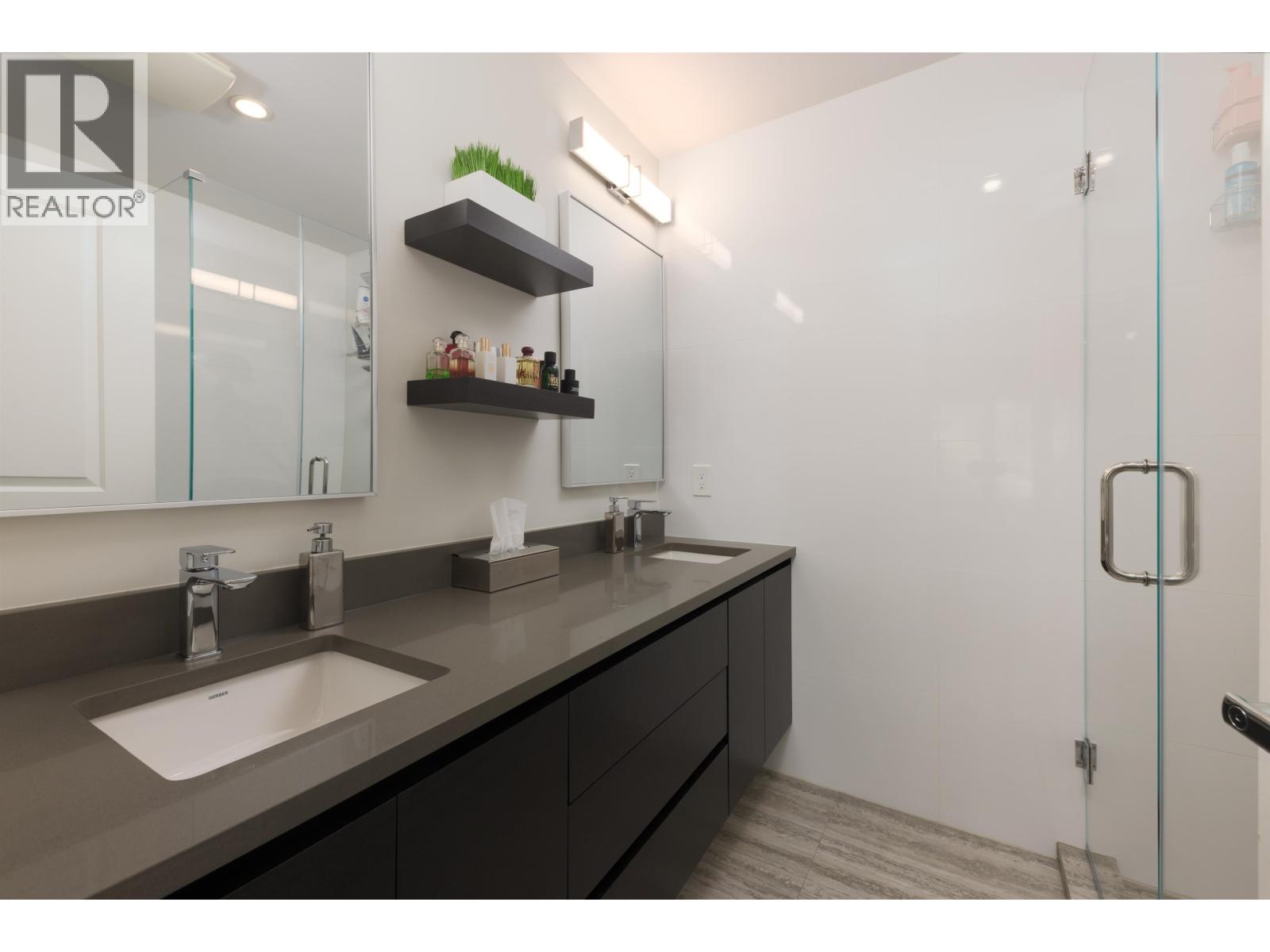 8490 Kerr Street, Vancouver, British Columbia  V5S 3E7 - Photo 20 - R3125920