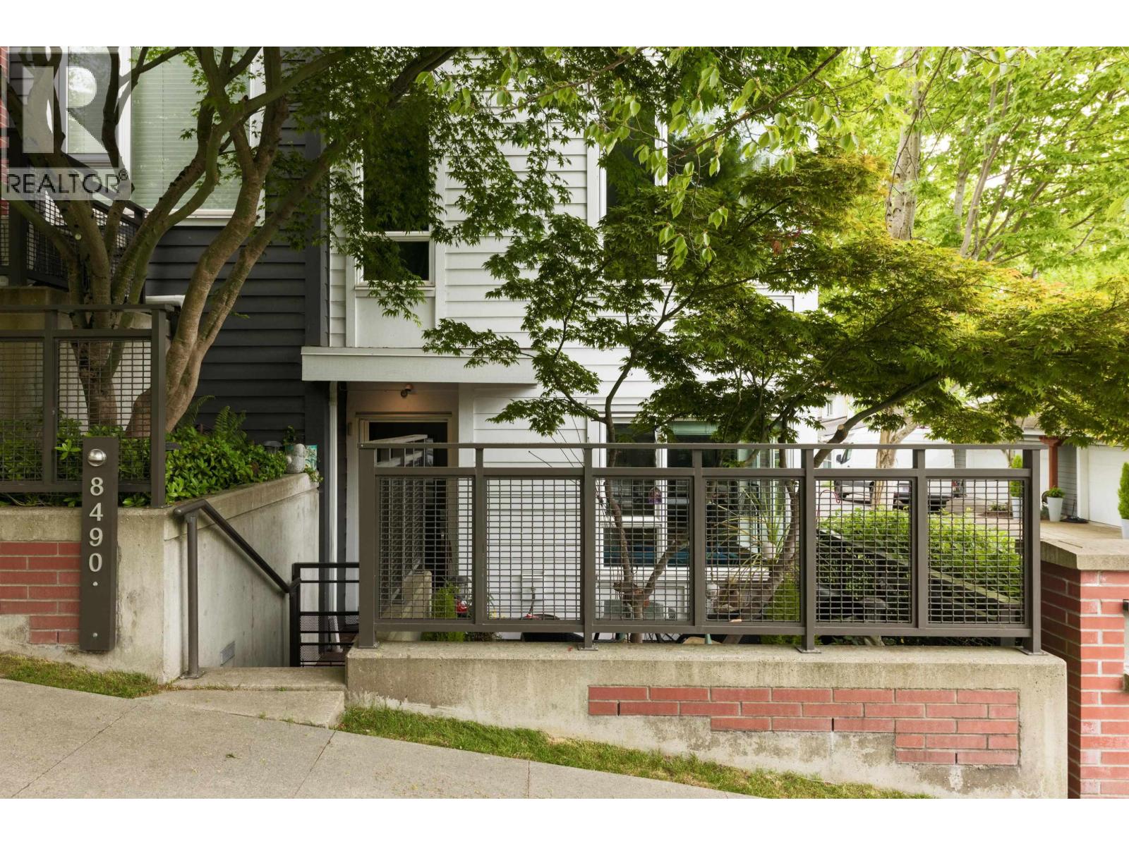 8490 Kerr Street, Vancouver, British Columbia  V5S 3E7 - Photo 30 - R3125920