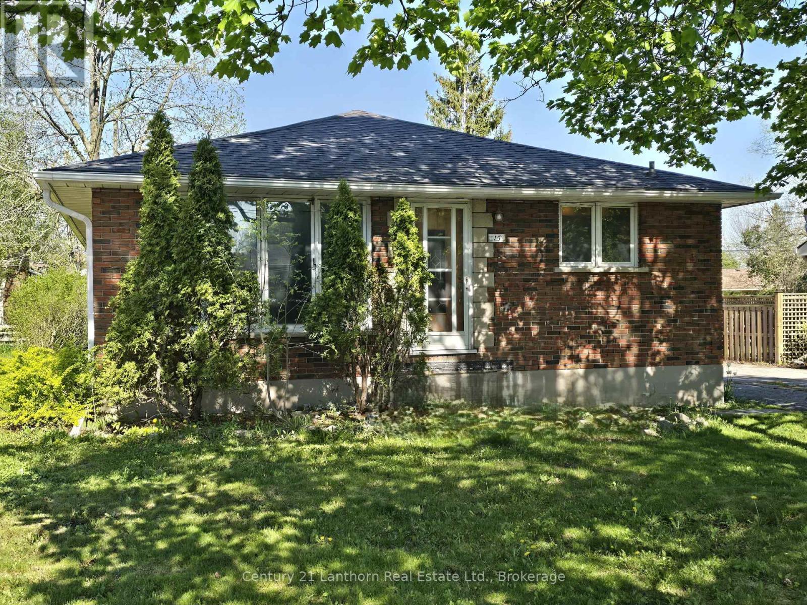 15 Melrose Crescent, Belleville (Belleville Ward), Ontario  K8N 1X7 - Photo 4 - X13152254