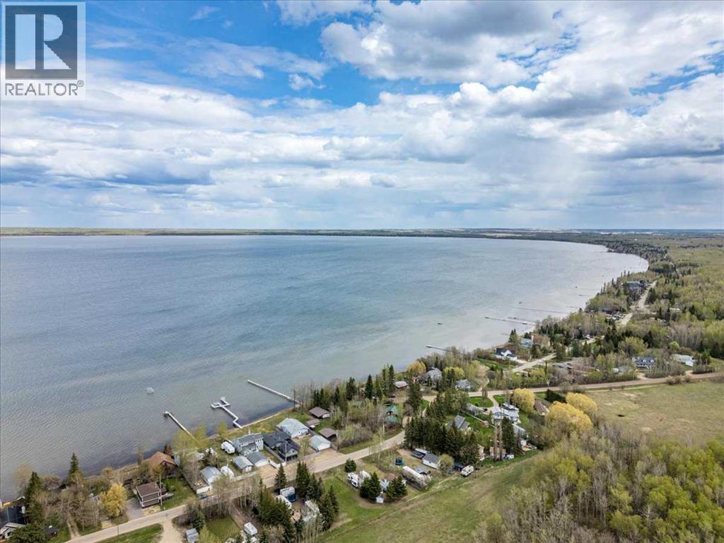 17 Lakeshore Drive, Grandview, Alberta  T0C 2V0 - Photo 39 - A2293654