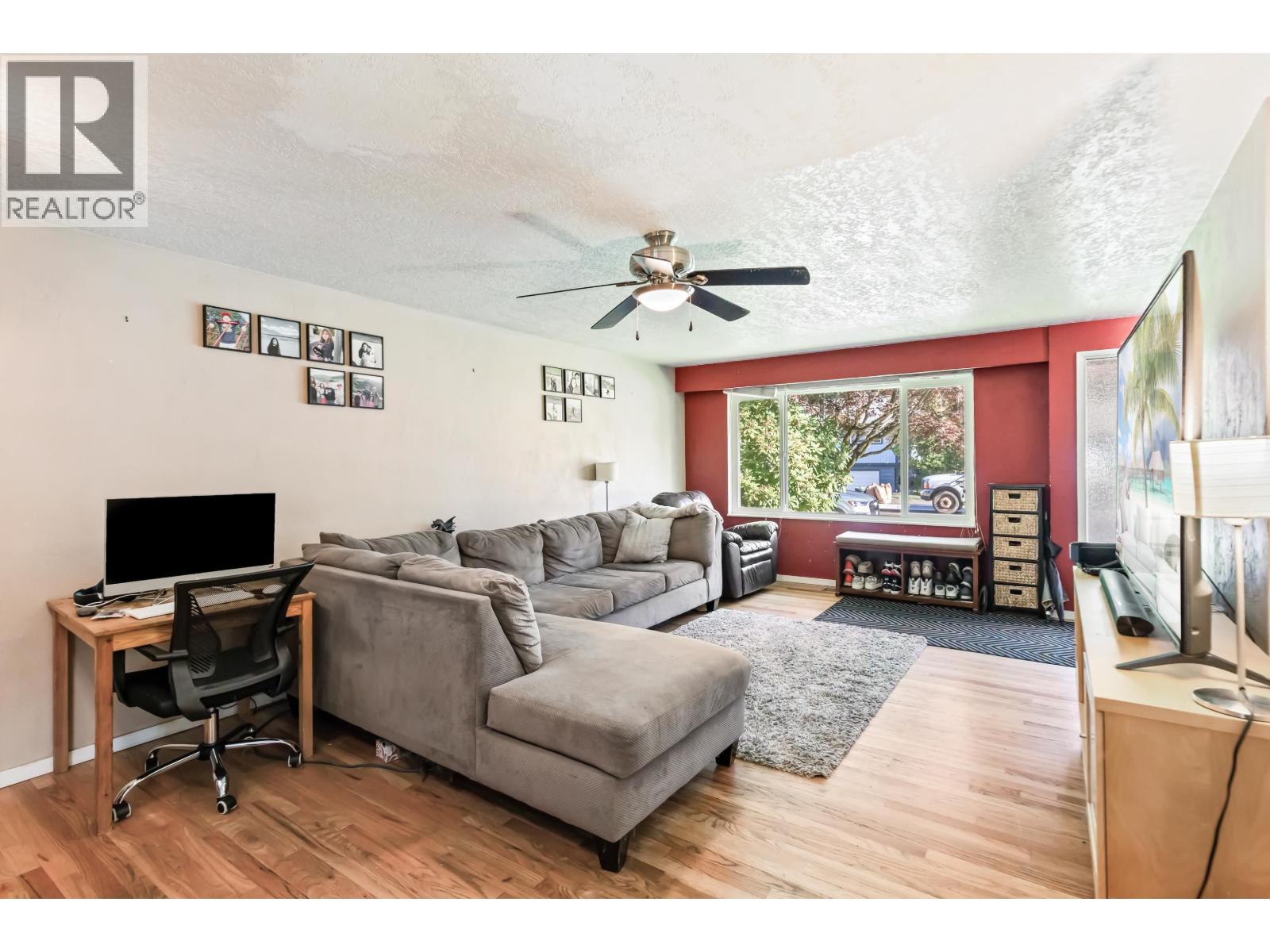 21530 123 Avenue, Maple Ridge, British Columbia  V2X 4C2 - Photo 9 - R3125894