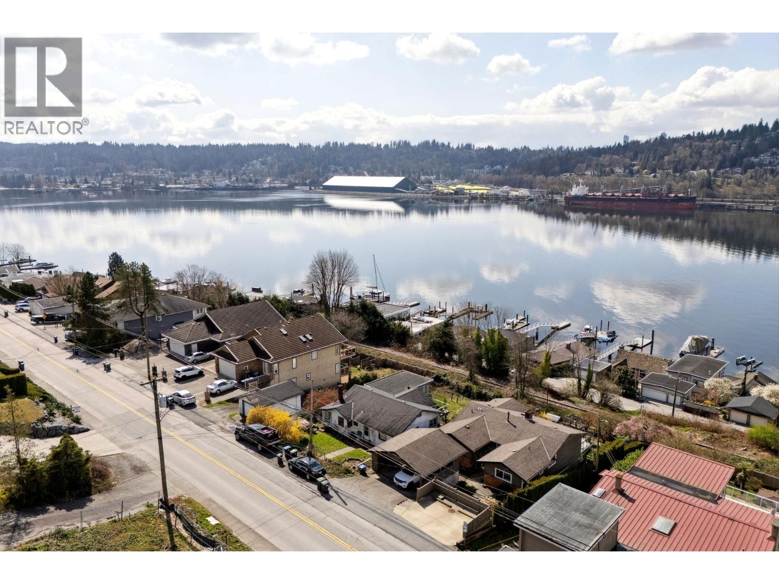 1038 Ioco Road, Port Moody, British Columbia  V3H 2X1 - Photo 9 - R3125897