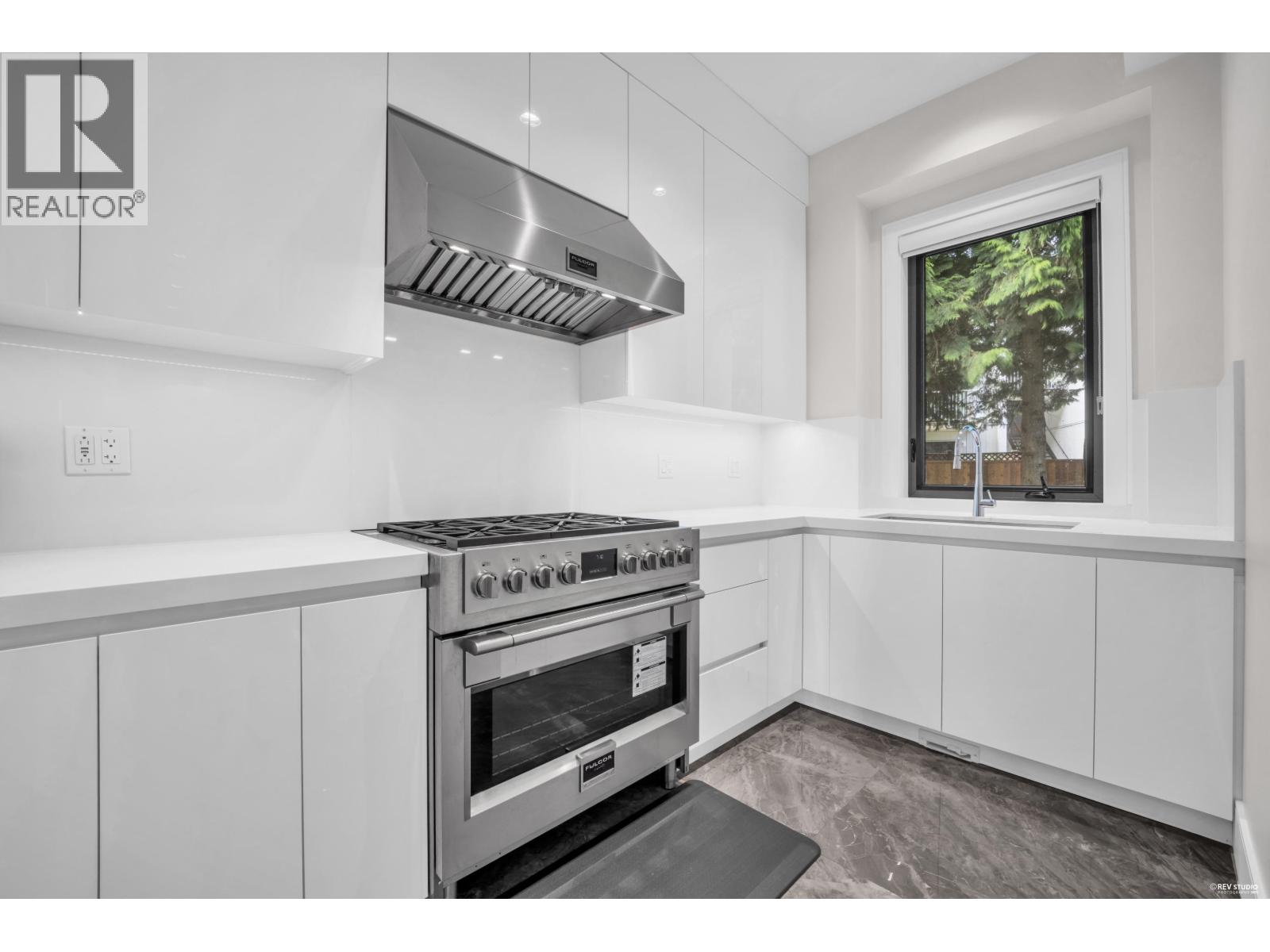 7280 Lombard Road, Richmond, British Columbia  V7C 3N1 - Photo 12 - R3124826
