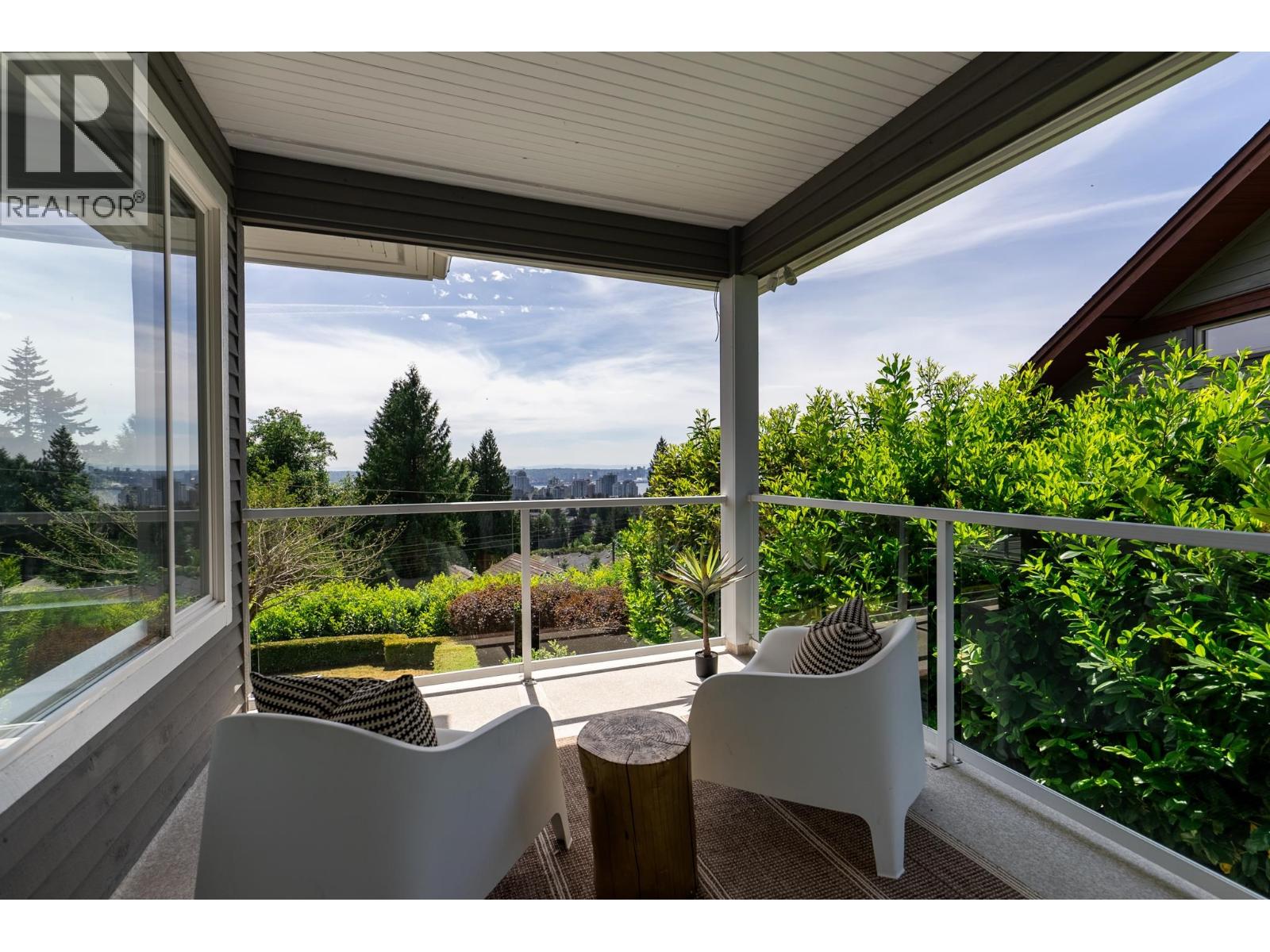 407 Brand Street, North Vancouver, British Columbia  V7N 4G4 - Photo 16 - R3125904