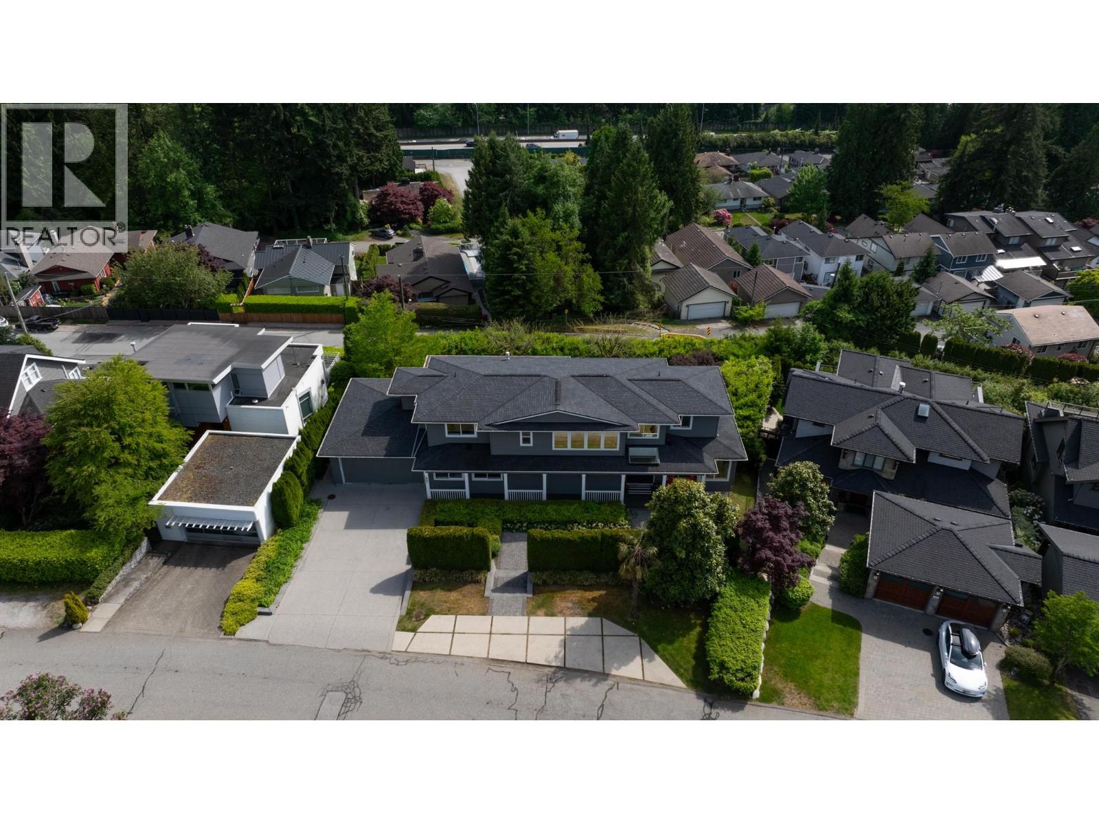 407 Brand Street, North Vancouver, British Columbia  V7N 4G4 - Photo 37 - R3125904