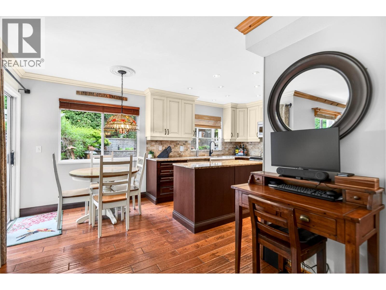 2411 Magellan Court, Coquitlam, British Columbia  V3K 6P8 - Photo 12 - R3125943