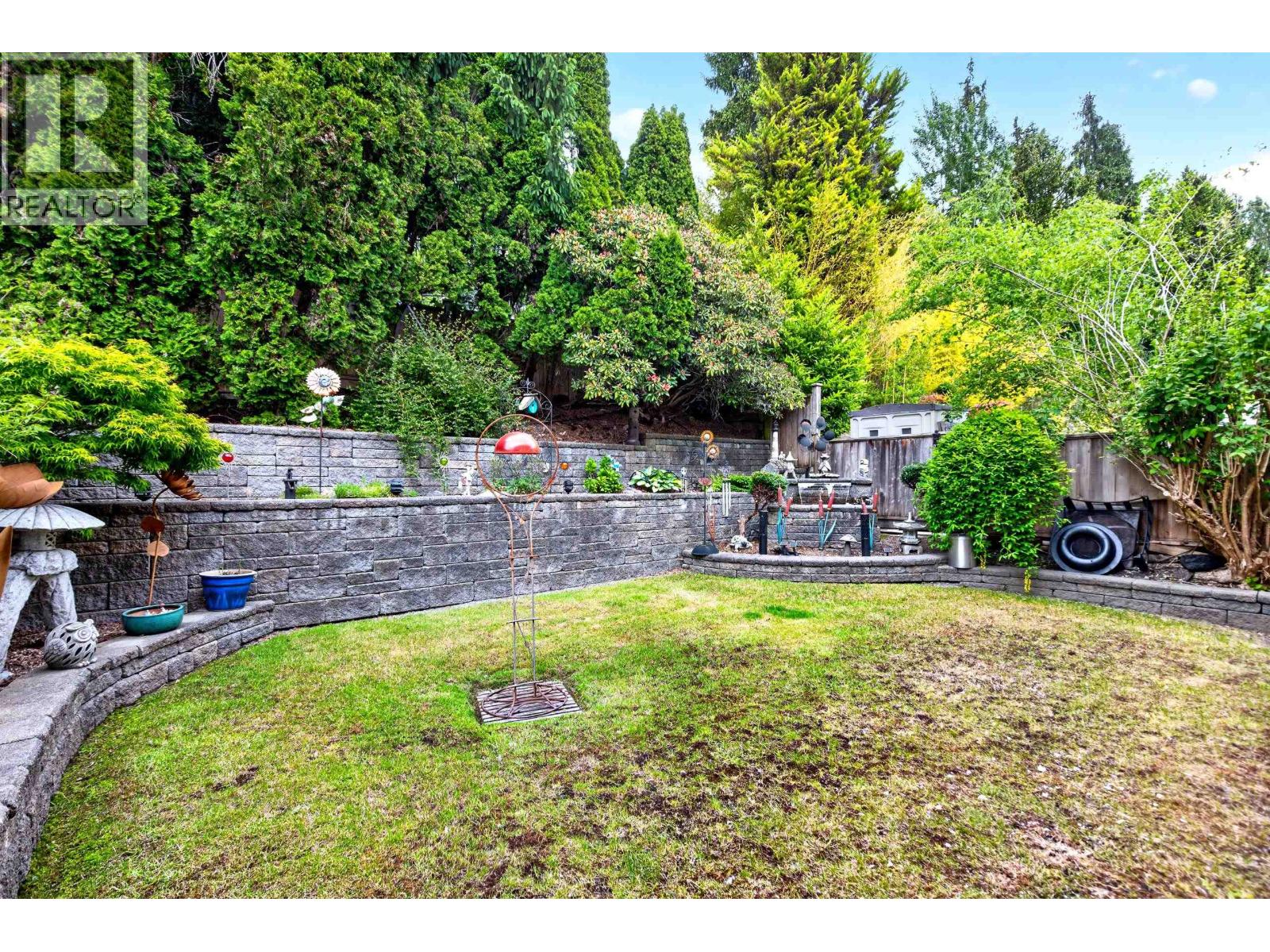 2411 Magellan Court, Coquitlam, British Columbia  V3K 6P8 - Photo 31 - R3125943