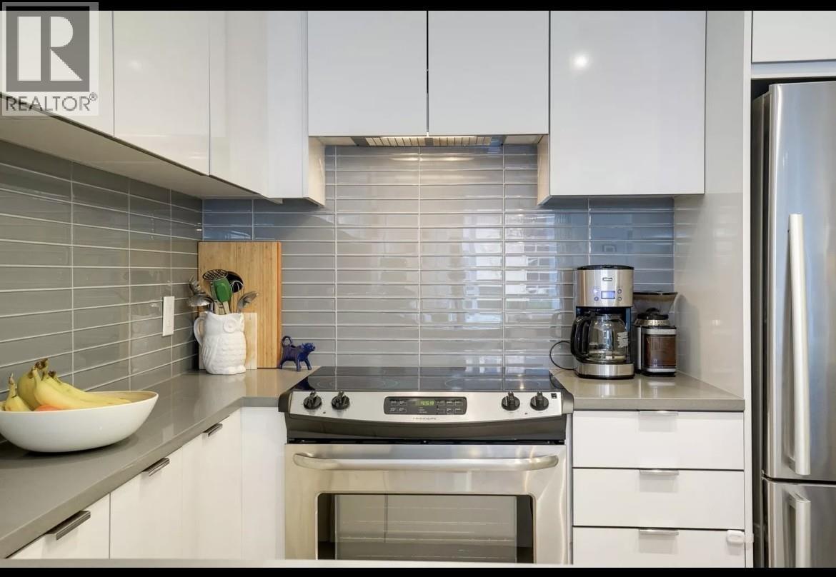 103 9877 University Crescent, Burnaby, British Columbia  V5A 0A7 - Photo 4 - R3125927