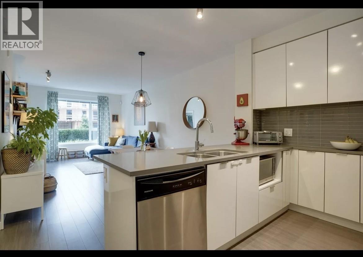 103 9877 University Crescent, Burnaby, British Columbia  V5A 0A7 - Photo 9 - R3125927