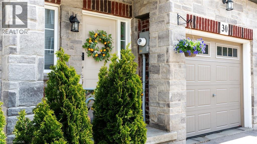 30 Cleland Avenue, Ancaster, Ontario  L9K 0J9 - Photo 3 - 40831669