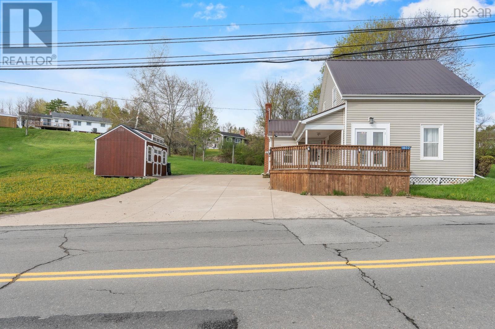 1802 King Street, Windsor, Nova Scotia  B0N 2T0 - Photo 46 - 202611309