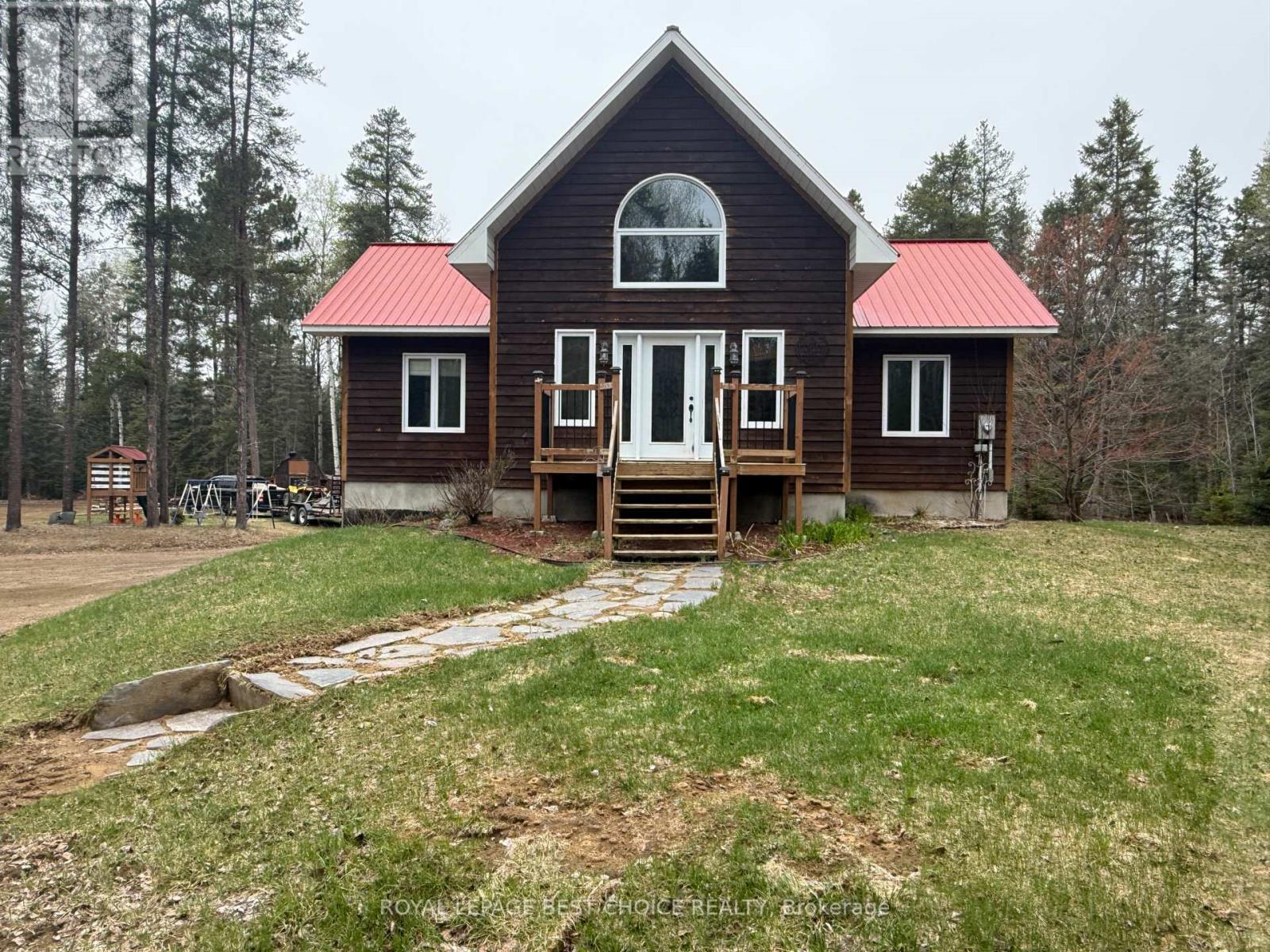 917940 Portage Bay Road, Timiskaming, Ontario  P0J 1C0 - Photo 3 - T13147000