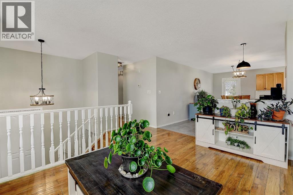 10714 88b Street, Grande Prairie, Alberta  T8X 1L6 - Photo 4 - A2304376