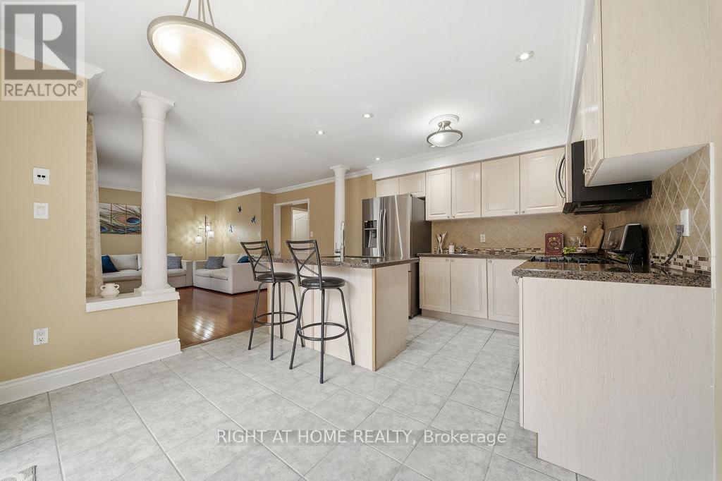 25 Nobbs Drive, Ajax, Ontario  L1T 4M1 - Photo 14 - E13143688