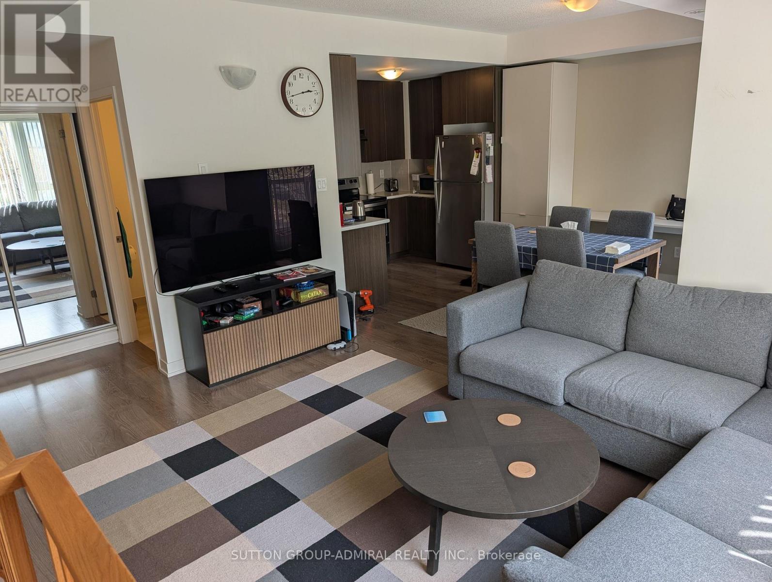 15 - Upper - 60 Orchid Place Drive, Toronto, Ontario M1B 0C4 - Photo 11 - E13152276