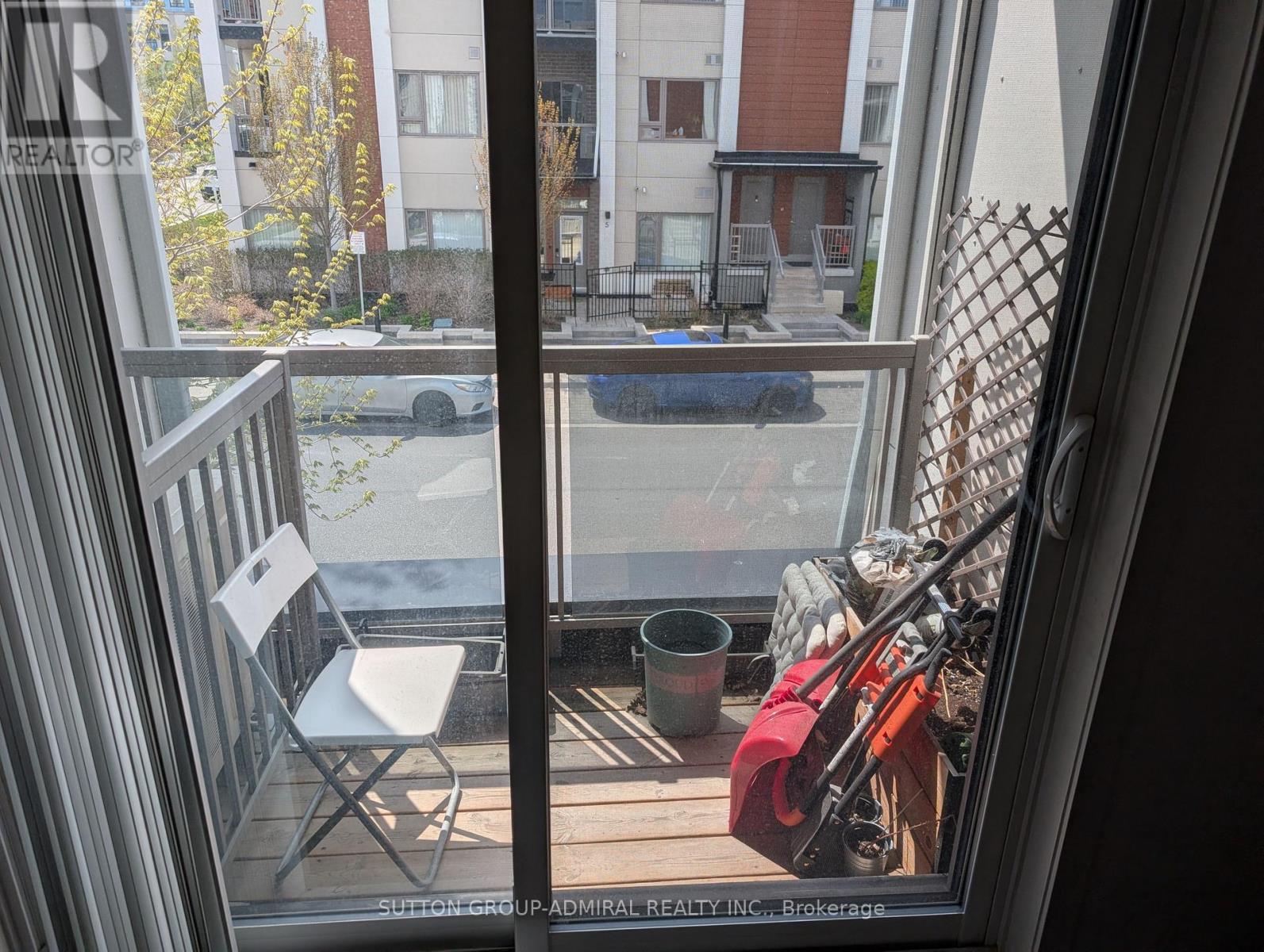 15 - Upper - 60 Orchid Place Drive, Toronto, Ontario M1B 0C4 - Photo 8 - E13152276