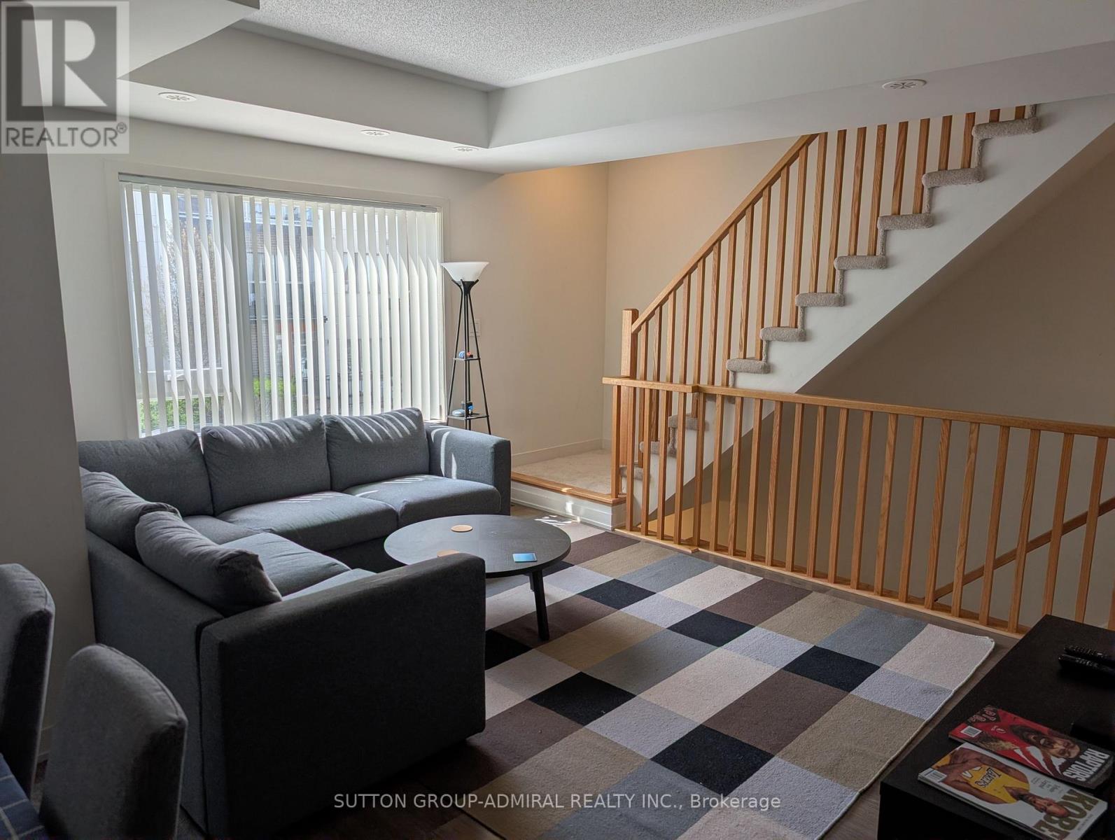 15 - Upper - 60 Orchid Place Drive, Toronto, Ontario M1B 0C4 - Photo 9 - E13152276