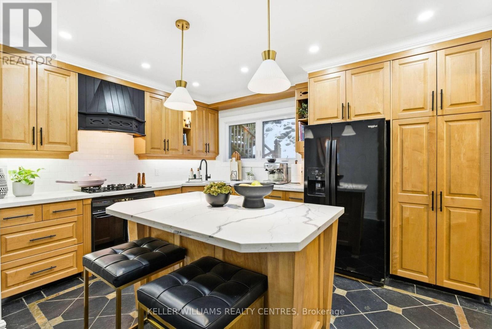 122a Neville Park Boulevard, Toronto (The Beaches), Ontario  M4E 3P8 - Photo 12 - E13152310