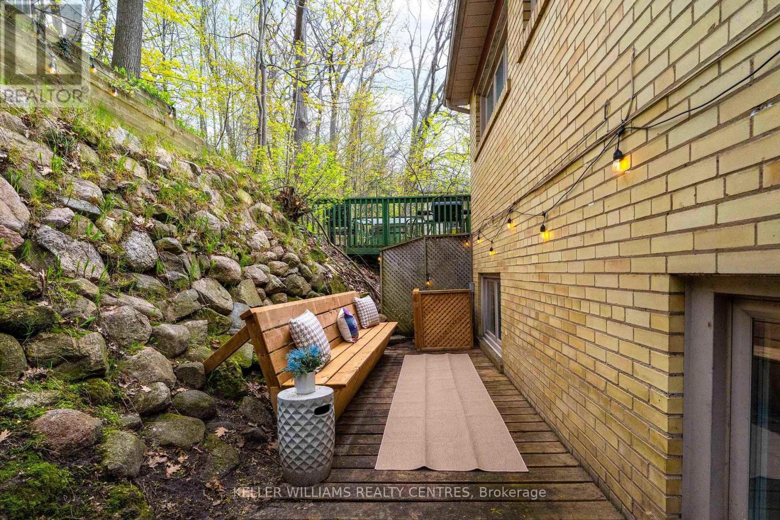 122a Neville Park Boulevard, Toronto (The Beaches), Ontario  M4E 3P8 - Photo 36 - E13152310