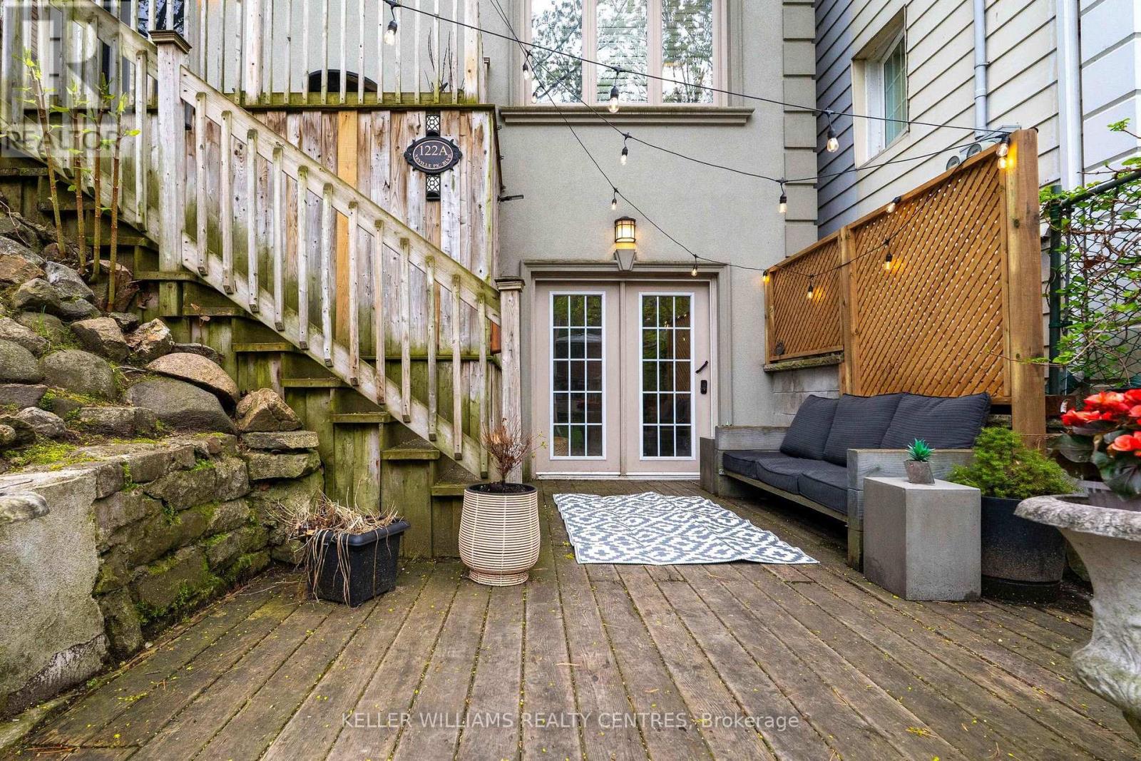 122a Neville Park Boulevard, Toronto (The Beaches), Ontario  M4E 3P8 - Photo 4 - E13152310