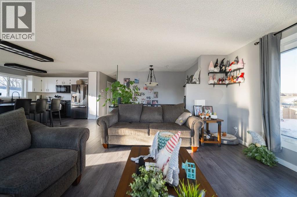 115 Christina Court, Fort Mcmurray, Alberta  T9K 1H3 - Photo 18 - A2304287
