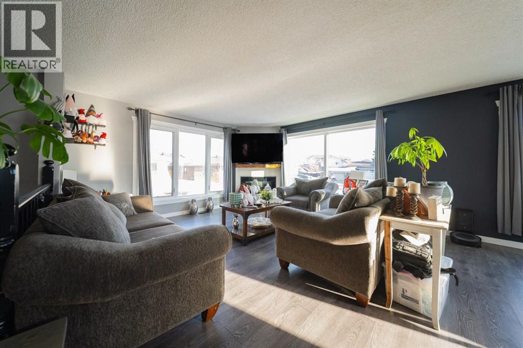 115 Christina Court, Fort Mcmurray, Alberta  T9K 1H3 - Photo 16 - A2304287