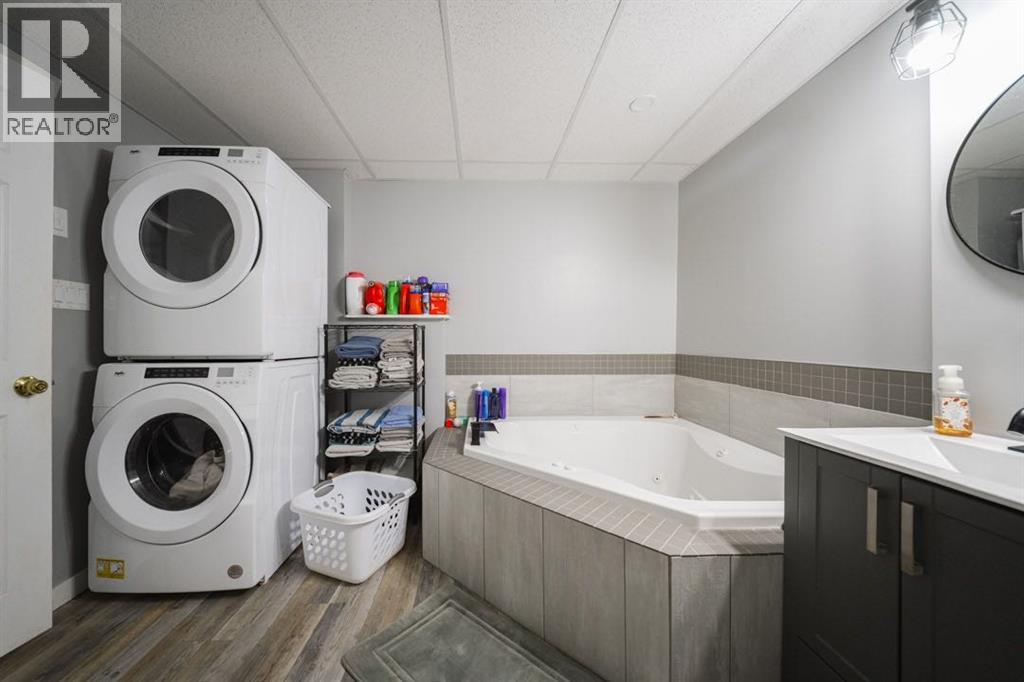 115 Christina Court, Fort Mcmurray, Alberta  T9K 1H3 - Photo 39 - A2304287