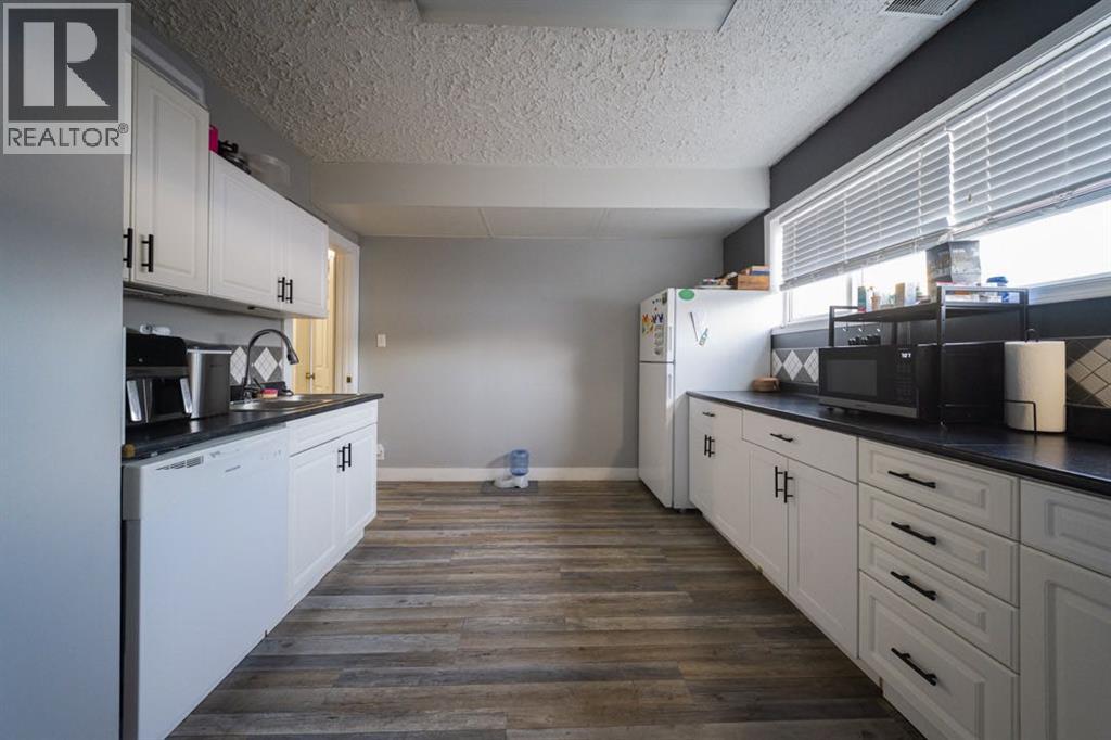 115 Christina Court, Fort Mcmurray, Alberta  T9K 1H3 - Photo 36 - A2304287