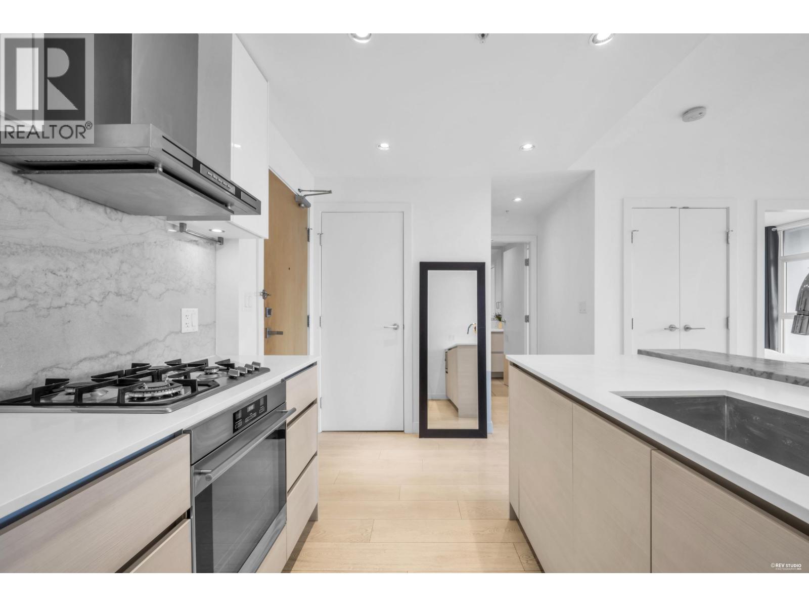 2203 6098 Station Street, Burnaby, British Columbia  V5H 0H4 - Photo 13 - R3125075