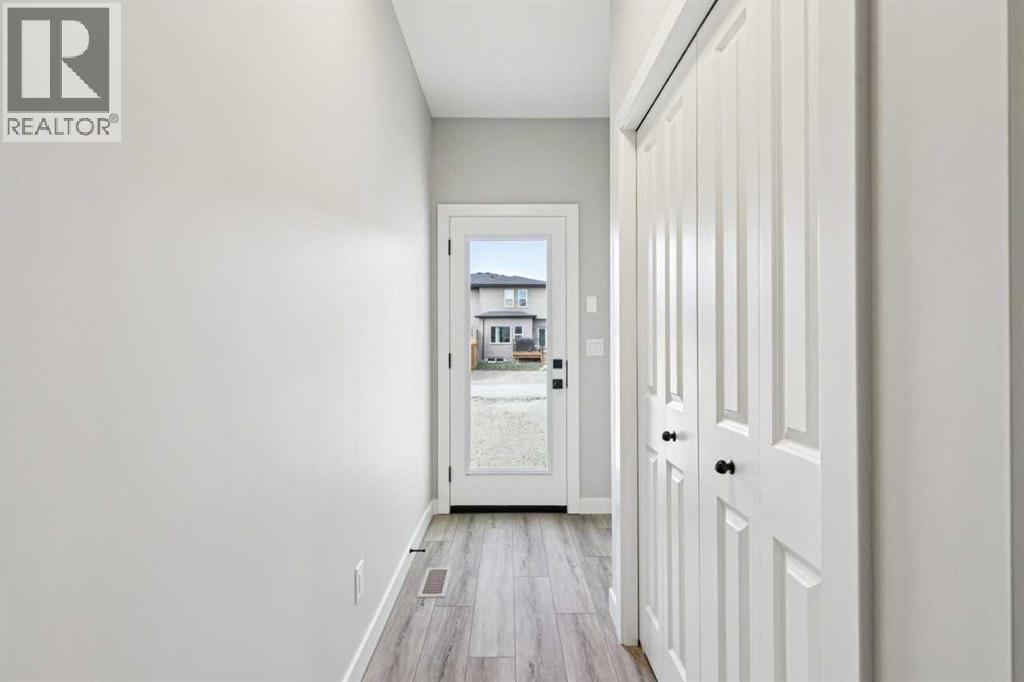 400 Fireside Drive, Cochrane, Alberta  T4C 3E1 - Photo 17 - A2313073