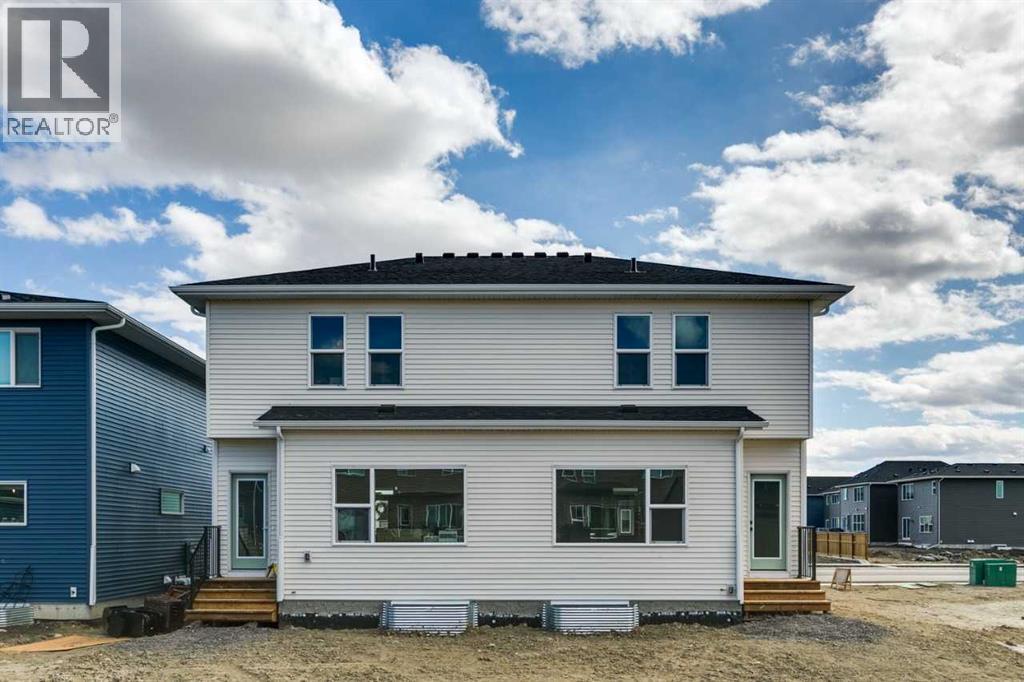 400 Fireside Drive, Cochrane, Alberta  T4C 3E1 - Photo 33 - A2313073
