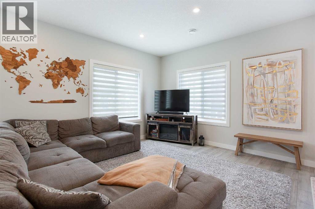 390 Canals Crossing Sw, Airdrie, Alberta  T4B 4L4 - Photo 16 - A2312568
