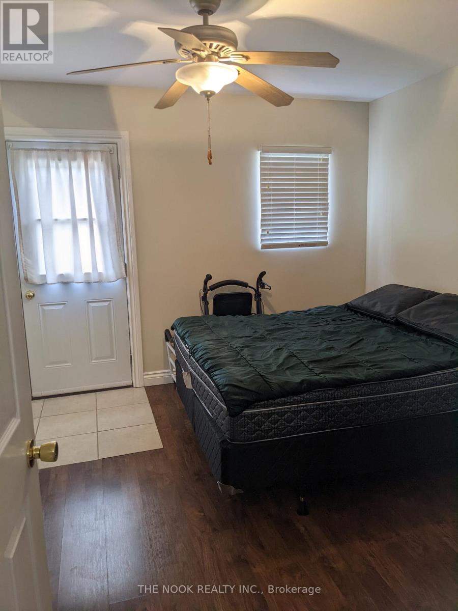 3 - 44 Lincoln Street, Ajax, Ontario  L1S 6C9 - Photo 4 - E13119340