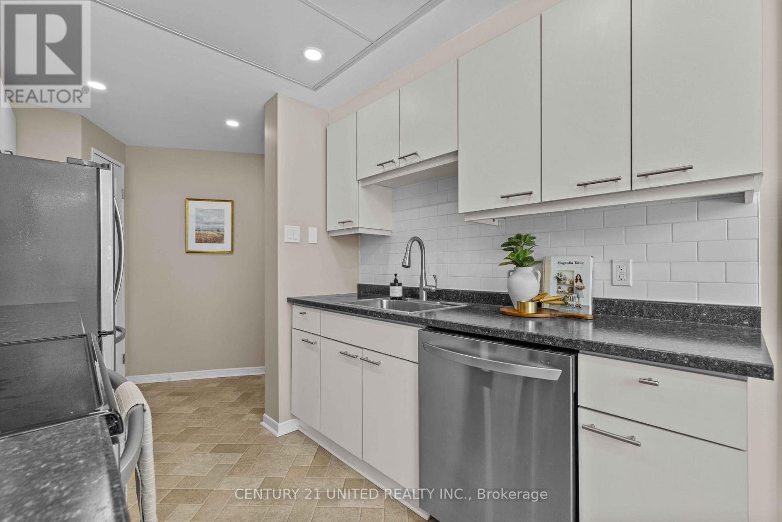 104 - 2 George Street N, Peterborough, Ontario  K9J 8K8 - Photo 27 - X13151926