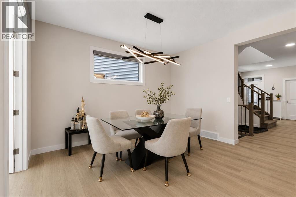 61 Rowmont Heath NW, Calgary, Alberta  T3L 0H9 - Photo 10 - A2311781