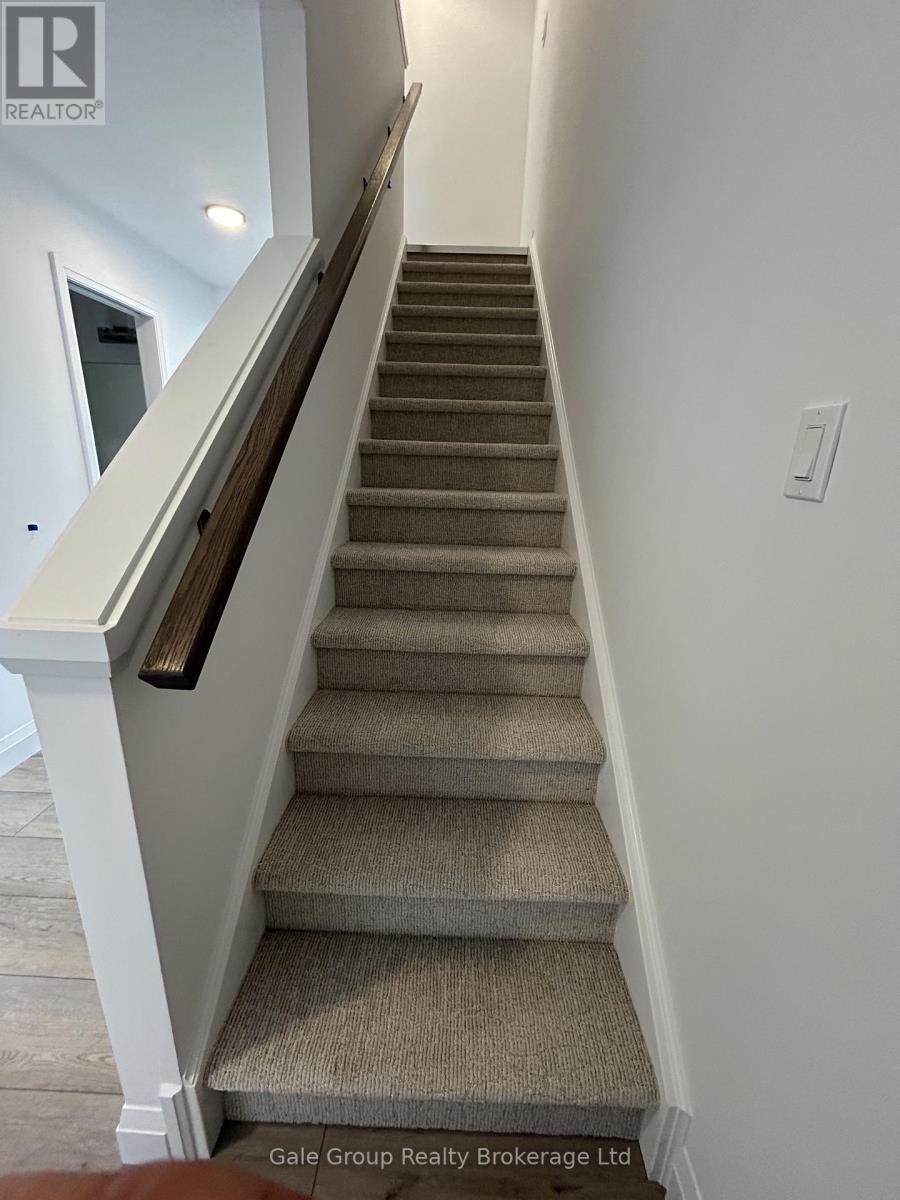 Main/upper - 182-7 Bridge Crescent, Minto, Ontario  N0G 2P0 - Photo 13 - X13145178