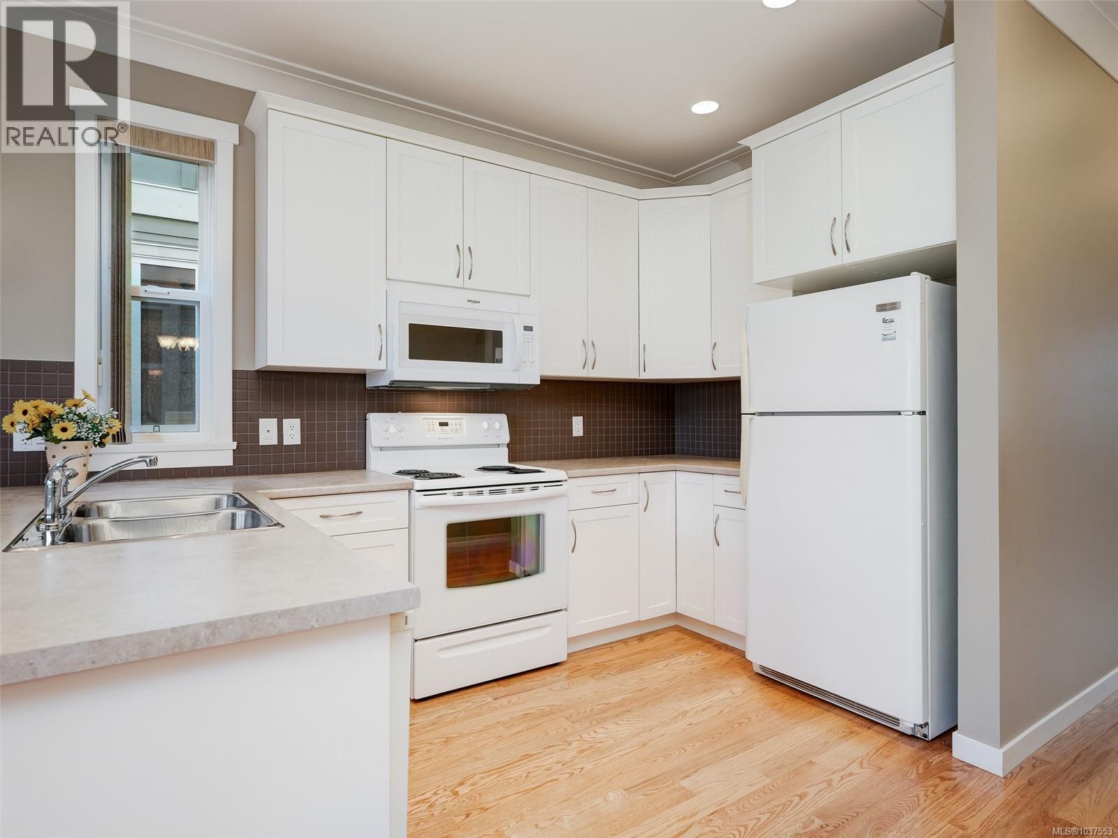 2075 Dover St, Sooke, British Columbia V9Z 1L1 - Photo 14 - 1037553
