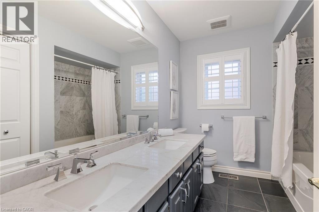 148 Briar Hill Crescent, Hamilton, Ontario  L9G 3S9 - Photo 15 - 40831662